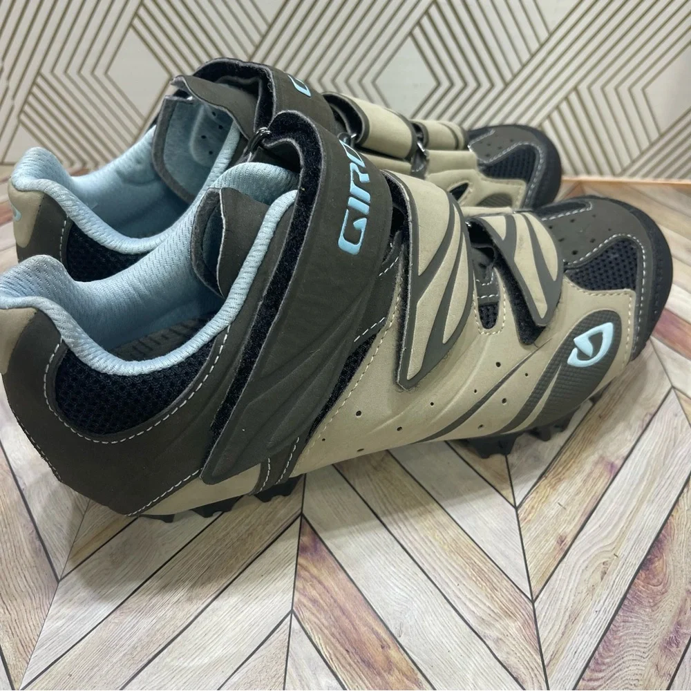 Giro Reva Womens Size 5 Khaki Brown Tan Blue Mountain Cycling Shoes‎ SB2